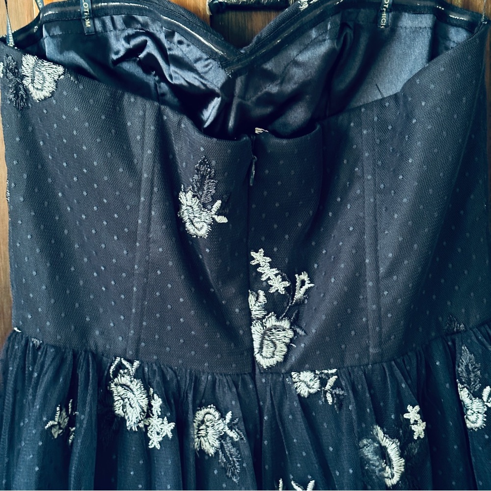 Chi Chi London Navy Blue Floral Strapless Midi Dress - Picture 3 of 5